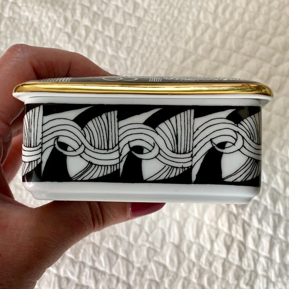 Vintage 80s Hollohaza Szasz Endre Porcelain Lidded Box Trinket 21K Gold Plated - Picture 6 of 13